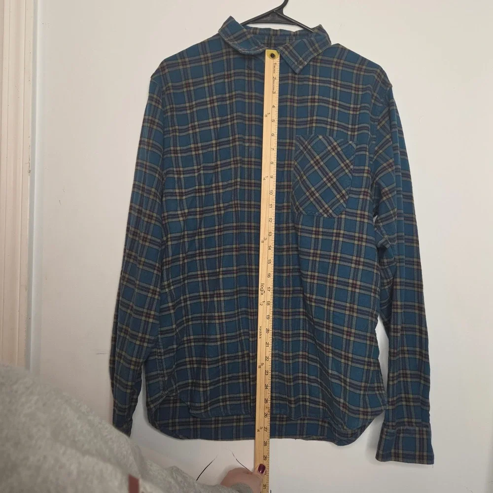 Mountain Khakis Mens Classic Fit Plaid Flannel Shirt Blue Tan Medium Long Sleeve